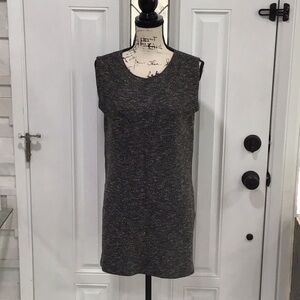 🆕MAX STUDIO Sleeveless Knit Tunic Top Side Slits Black&Cream P2P 18.5”